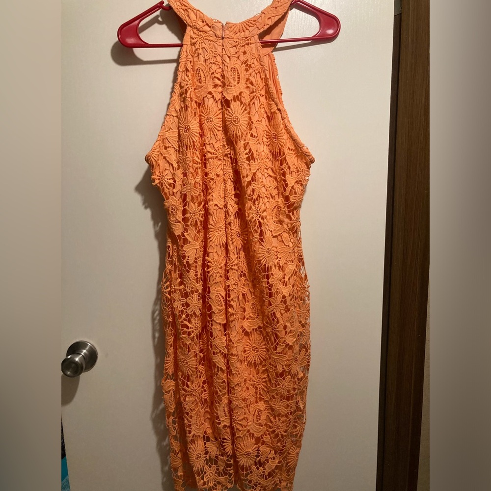 Lamilus Dress - Picture 2 of 8